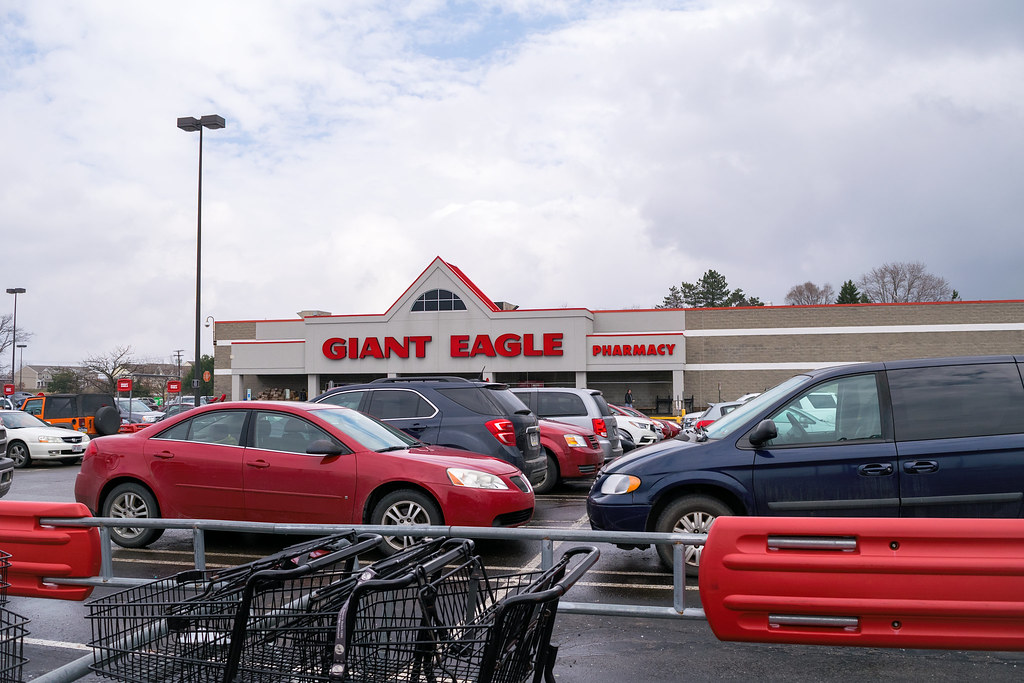Giant Eagle Beaver Falls a photo on Flickriver