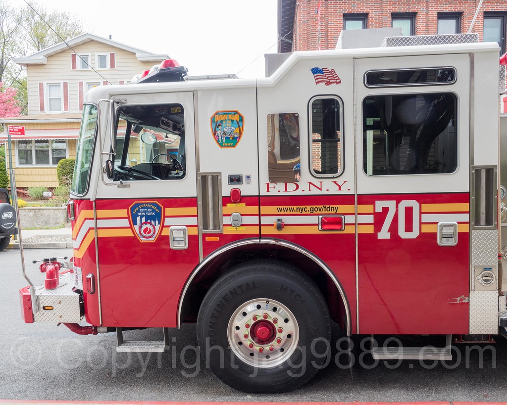 FDNY Engine 70 Fire Truck, City Island, New York City | Flickr