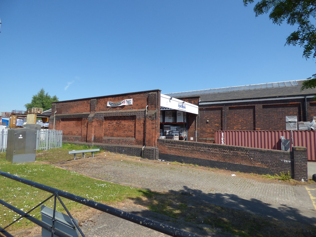 Flickriver Photoset 'Rugeley old buildings' by ell brown