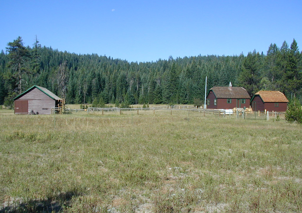 Lodgepole Guard Station, Rogue RiverSiskiyou National For… Flickr