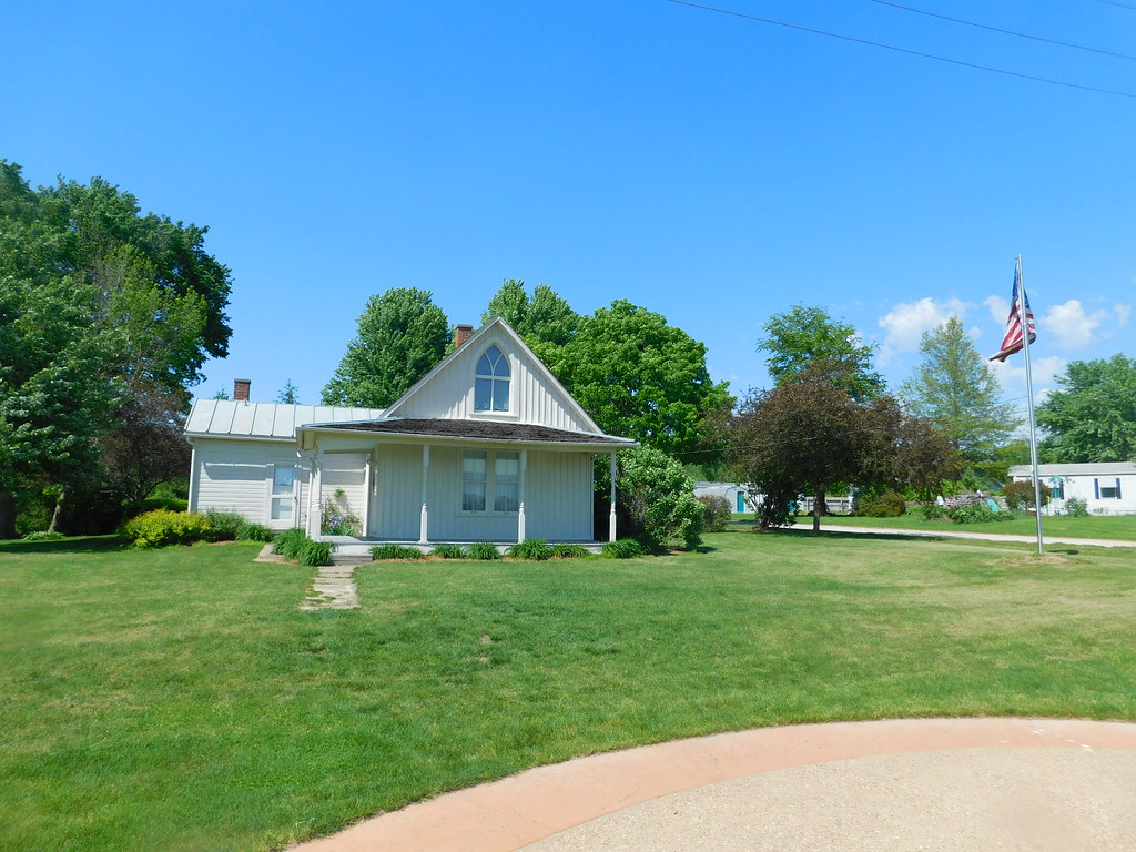 American Gothic House Eldon, Iowa Adam Moss Flickr