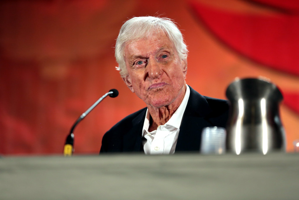 Dick Van Dyke Dick Van Dyke speaking at the 2017 Phoenix C… Flickr