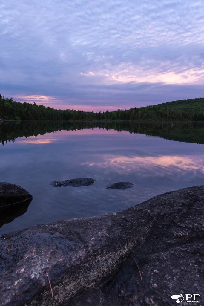 ''Réflection!'' Lac bouchard Premier matin dans la le Parc… Flickr