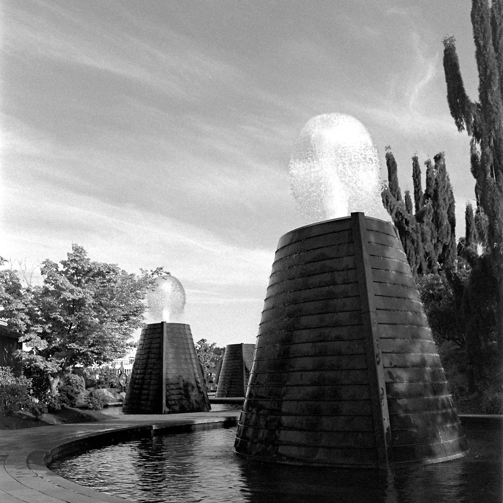 Harborside Fountain Park Harborside Fountain Park in Breme… Flickr