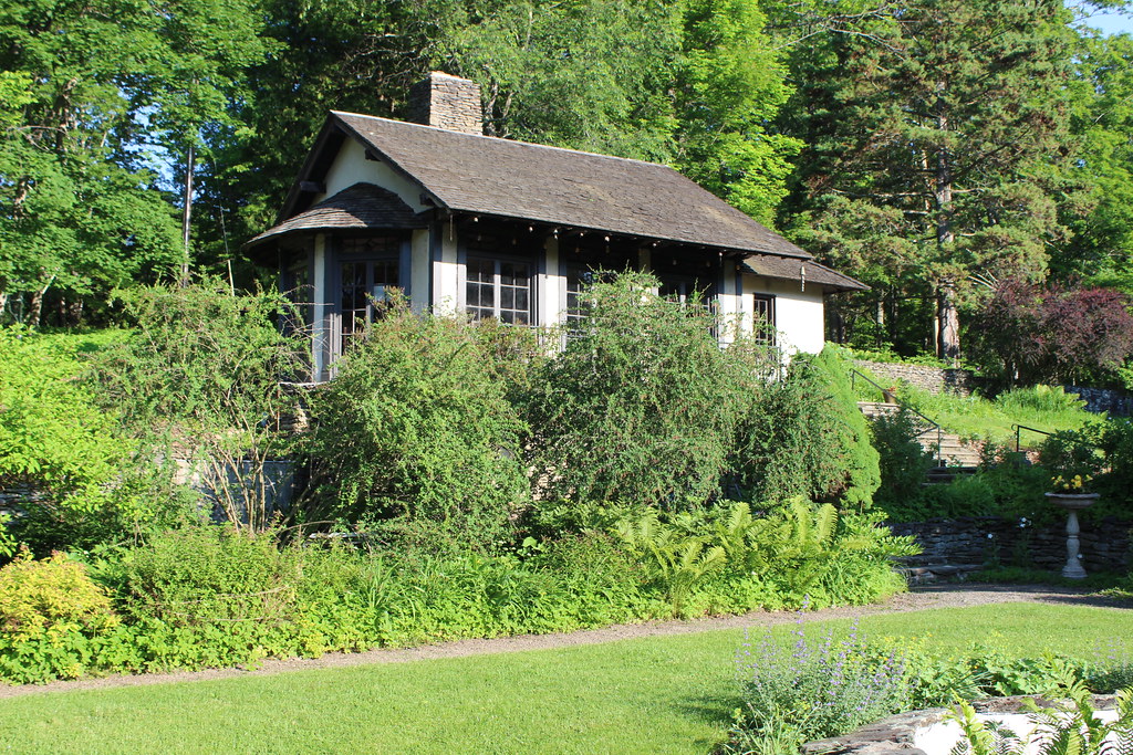 Brookwood Garden Cooperstown, NY The Bob Cook Jr manor hou… Flickr