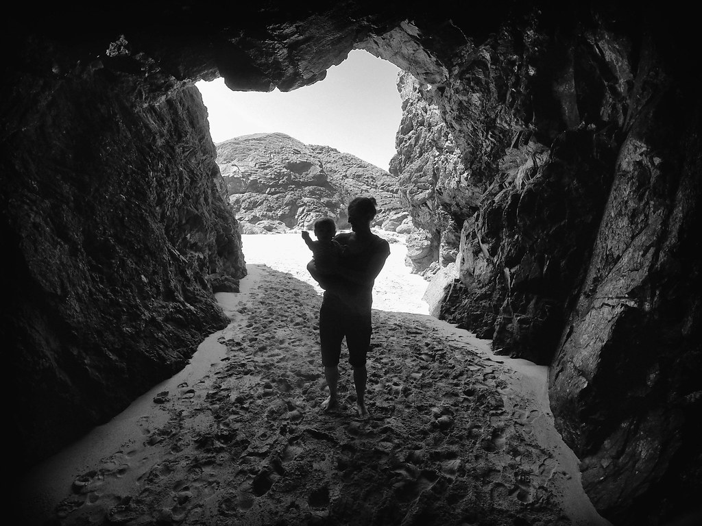 In a Cove In Kynance Cove DCIM\101GOPRO\GOPR1660. Flickr