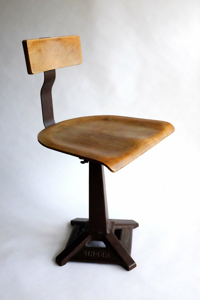 Singer office chair Singer Office chair, cast iron leg, st… Flickr