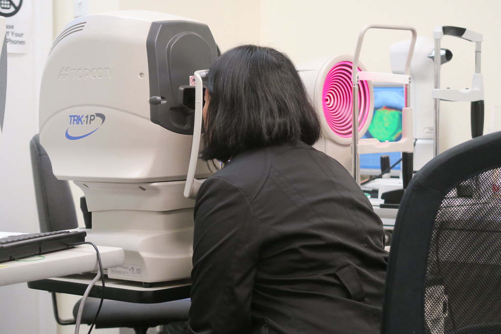 New Century Plaza Eye scanners at optometrist office
