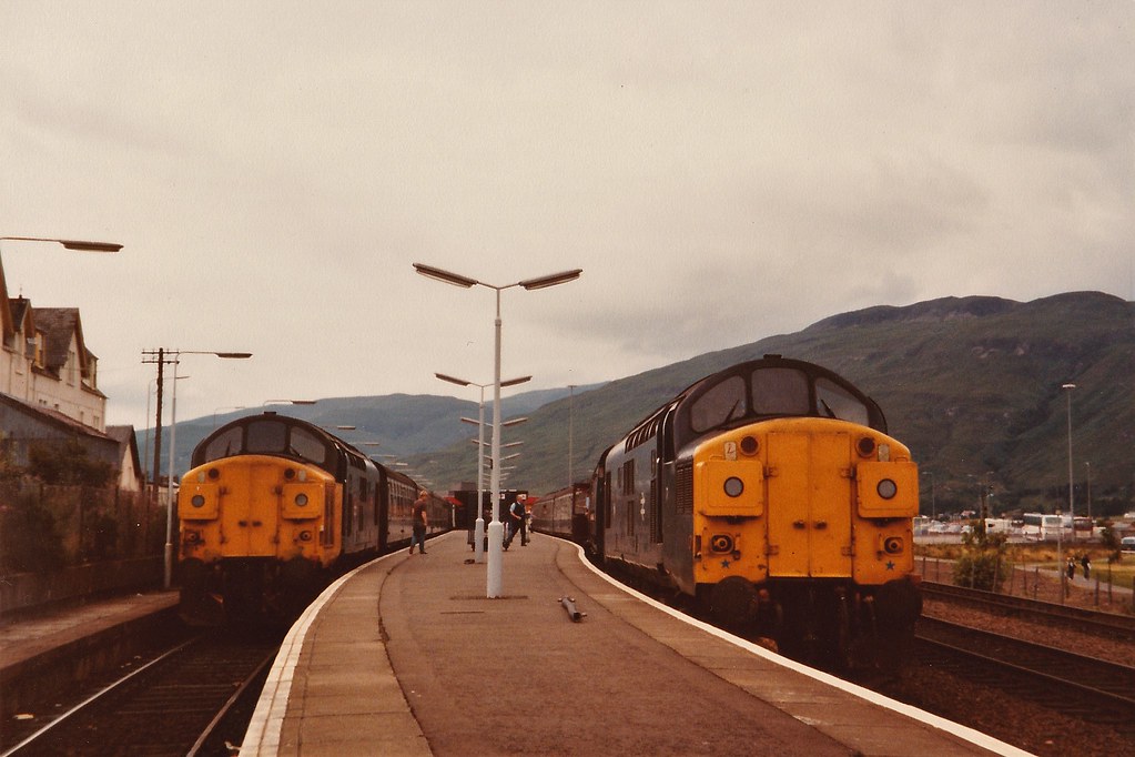 37112 and 37022 How things were at Fort William in 1983. O… Flickr