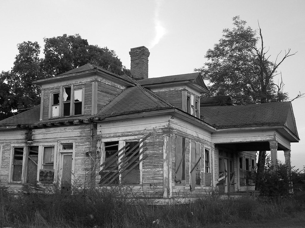 Old House An old house in Fairfield, Texas Joshua Keeling Flickr