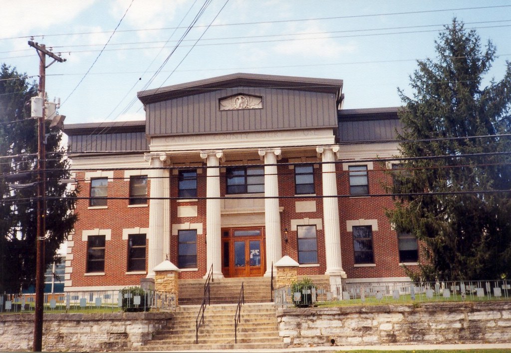 Campbell County Court House Jacksboro, Tennessee Built in … Flickr