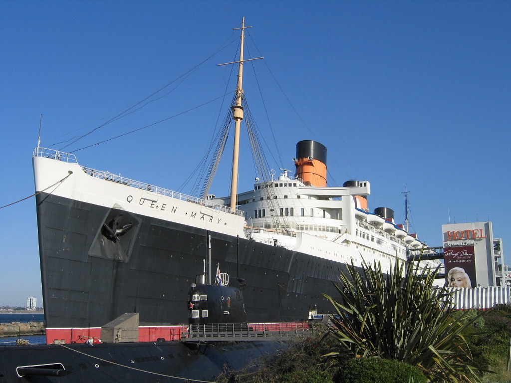 Queen Mary We took a trip to see the Queen Mary in Long Be… Flickr