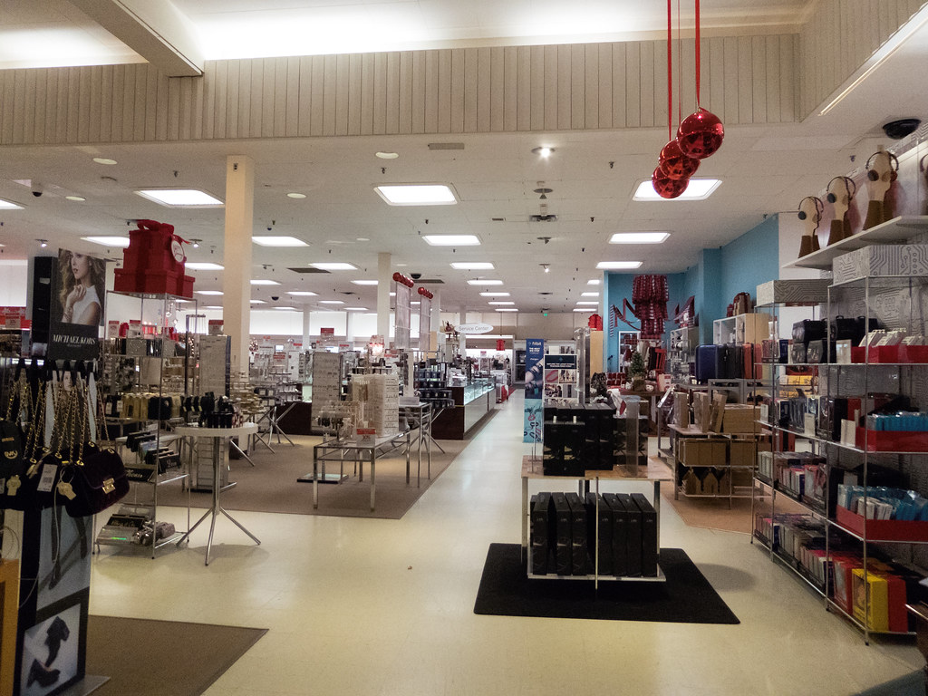 Macy's Stow, Ohio This store was opened in August 1965 as … Flickr