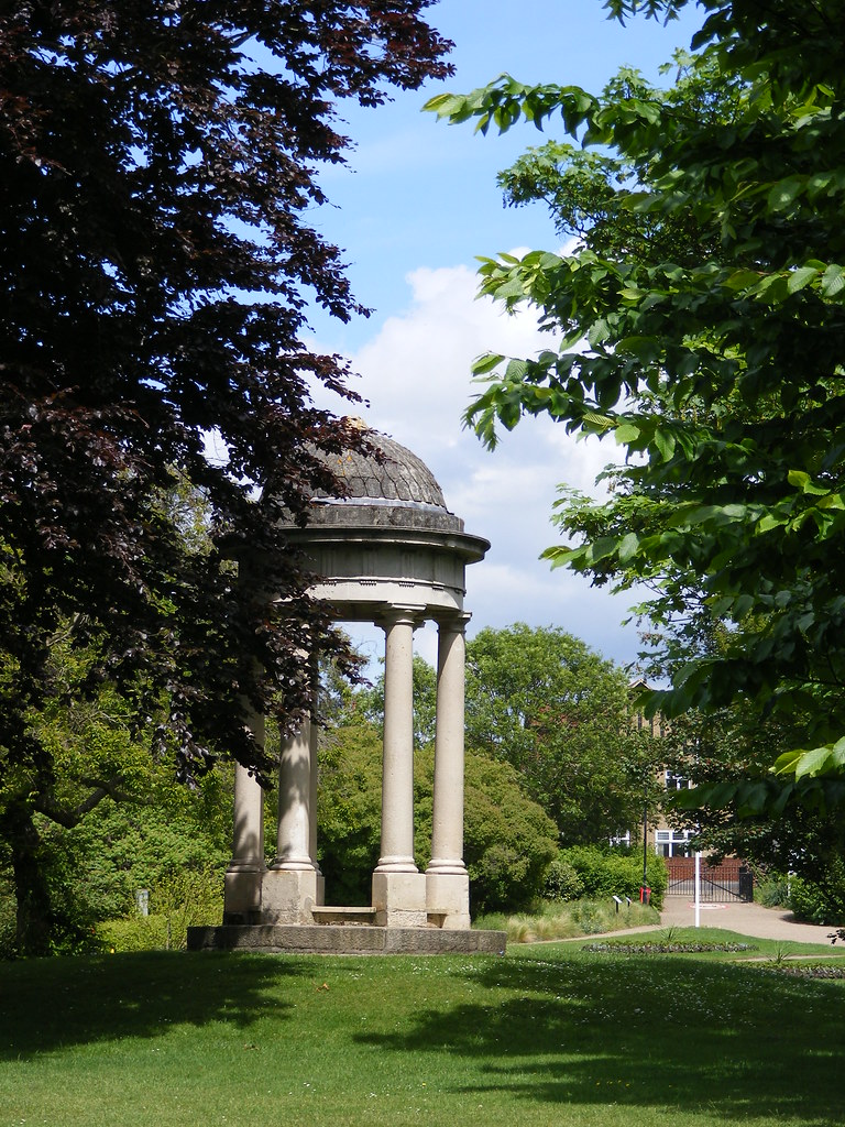 Tower Gardens conduit, Chelmsford Tower Gardens conduit, C… Flickr