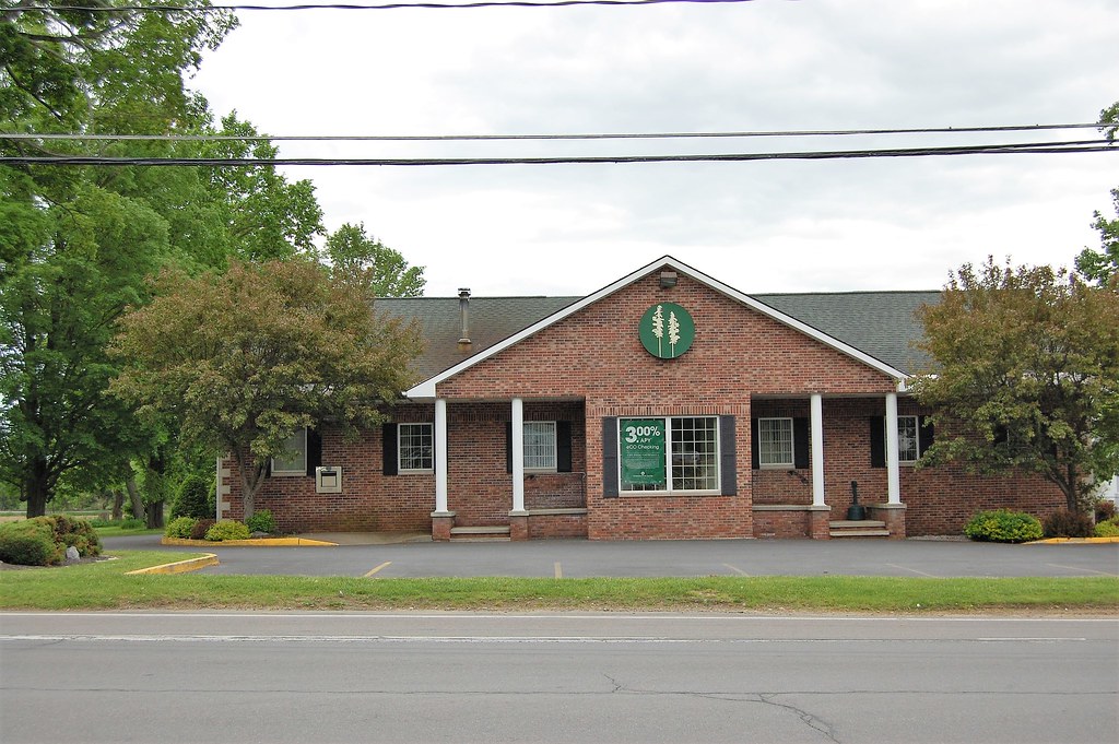 Adirondack Bank Holland Patent, NY Adirondack Bank Build… Flickr