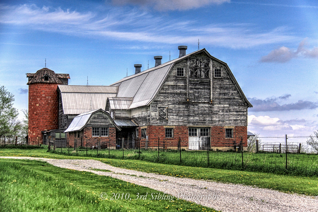 Dairy Barn Missouri, April, 2010 From our barn collectio… Flickr