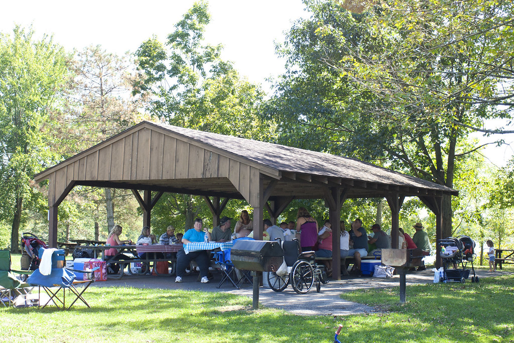 Memorial Lake State Park Pavilions up to 70 pe… Flickr