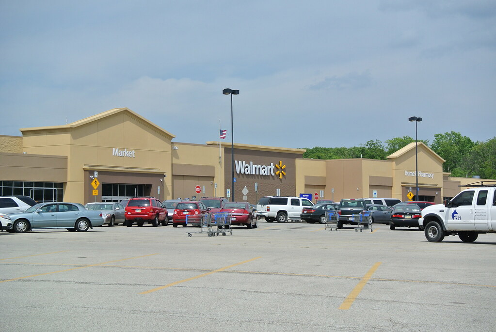 Walmart Piqua OH gameking3 Flickr