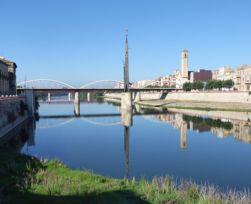 Ebro river in June the Ebro is running very low this is t… Flickr