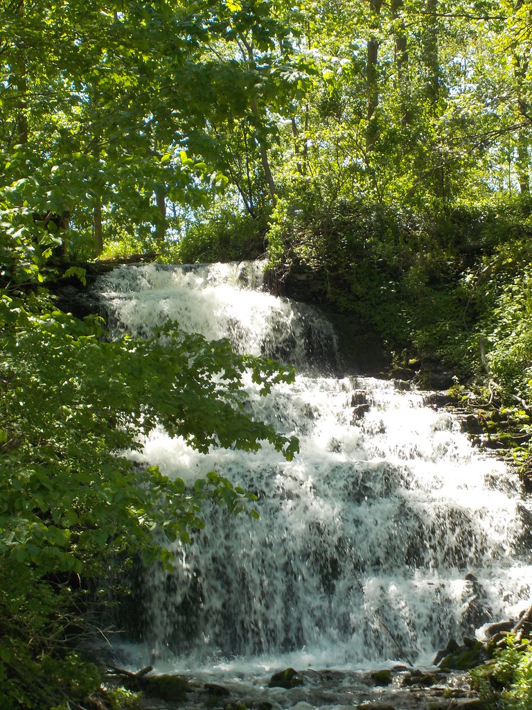 Clarendon Falls in Clarendon, NY Location Clarendon, 20 m… Flickr