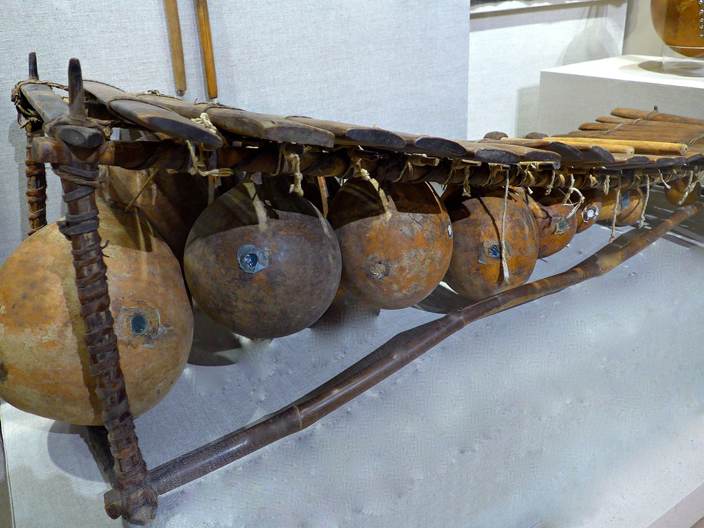 African marimba with gourd resonators, Spurlock Museum of World