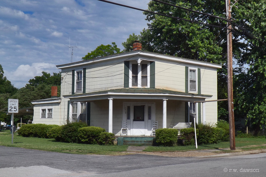 An Old House, Just off Route 1, in McKenney, Virginia Flickr