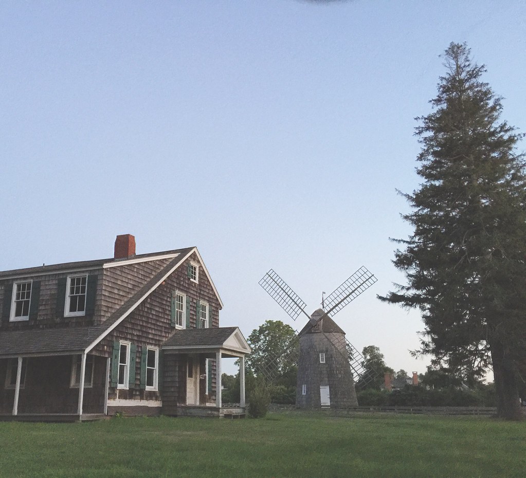 East Hampton Windmill New York Homes East Hampton is a… Flickr