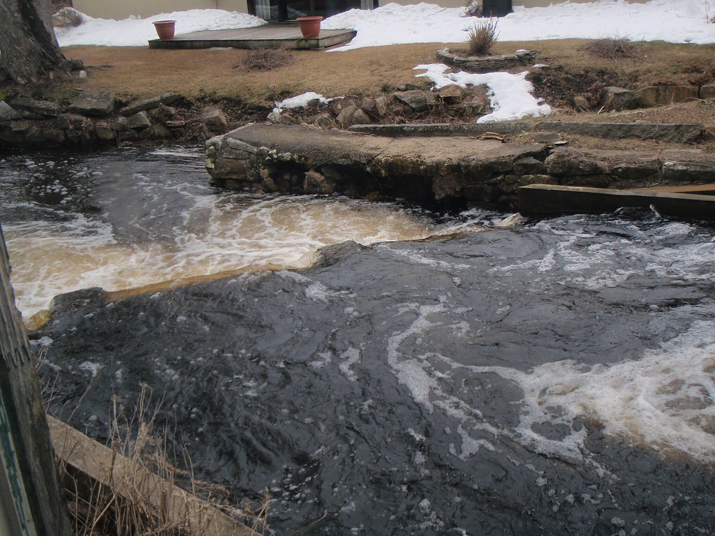 Elm St Dam, March 2015 Jones River Flickr