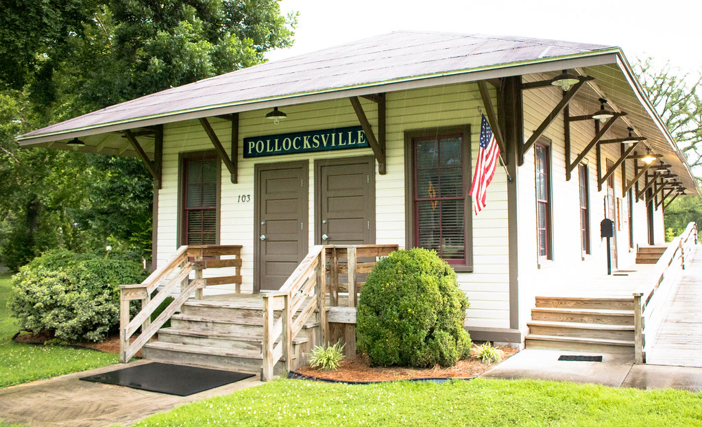 Pollocksville Depot & City Hall The town of Pollocksville,… Flickr