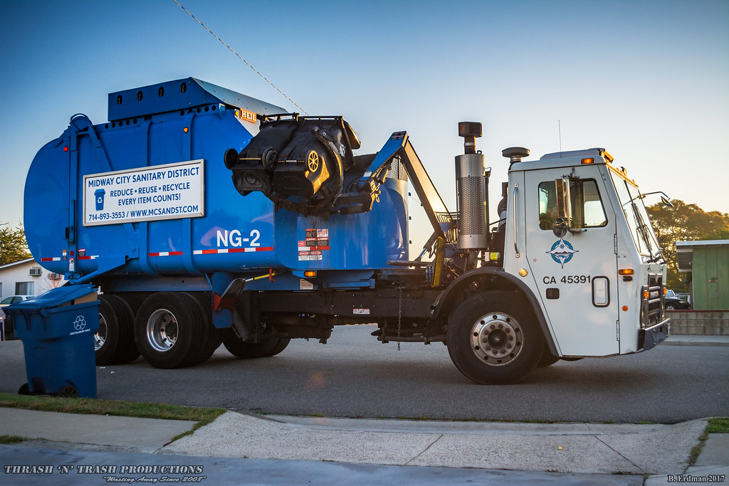 Mack TerraPro LEU Heil Rapid Rail Garbage Truck Chassis… Flickr