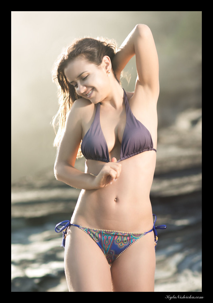 Lily - beach | Kyle Nishioka | Flickr