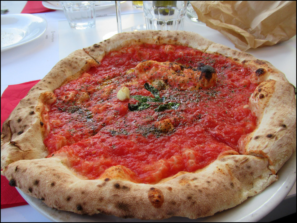 Pizza alla marinara Maurizio Lambri Flickr