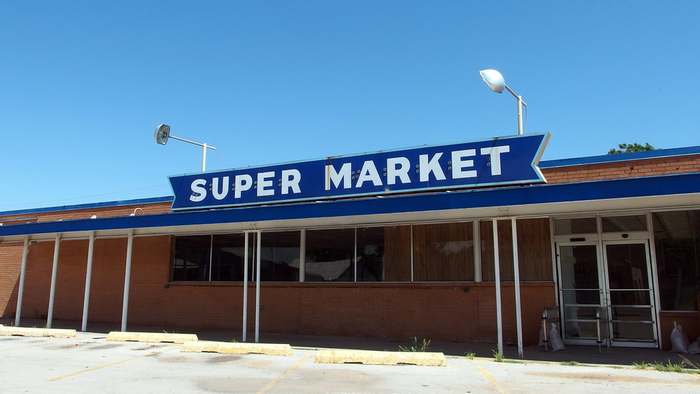 United 20150629 08 United Supermarket 374 117 W. Missou… Flickr