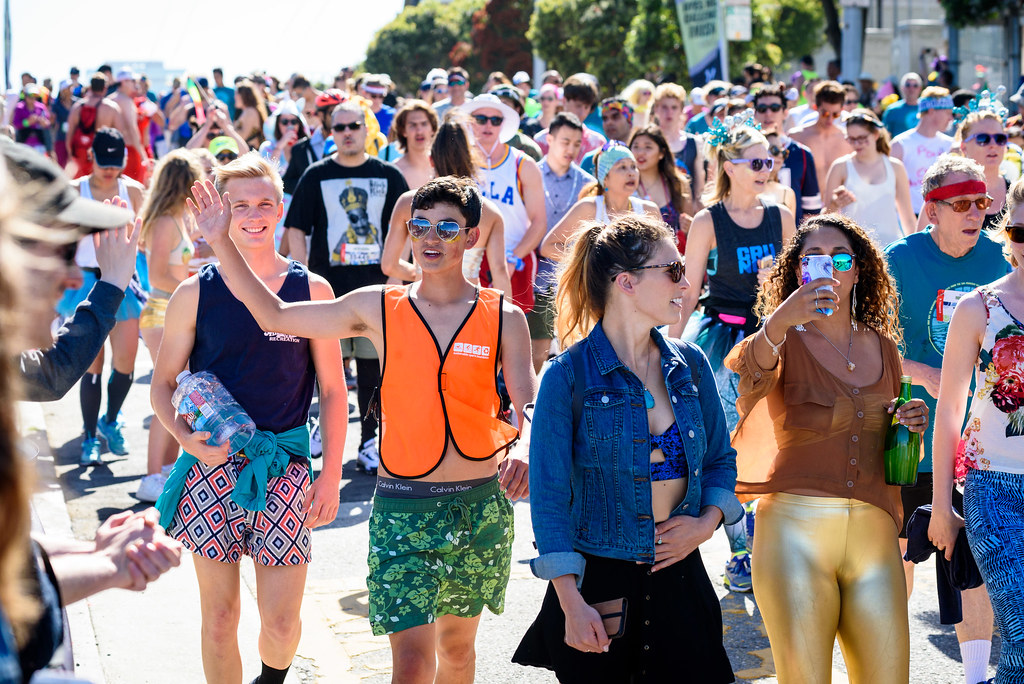 Bay to Breakers 2017 San Francisco's Bay to Breakers annua… Flickr