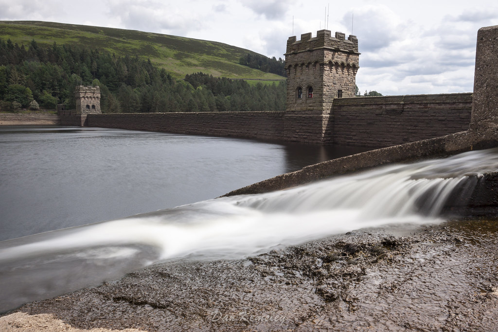 The Derwent Dam The Derwent Dam was built between 1901191… Flickr