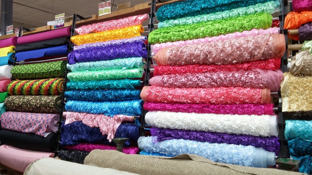 Textile Discount Outlet (Chicago, Illinois) Wednesday Ju… Flickr