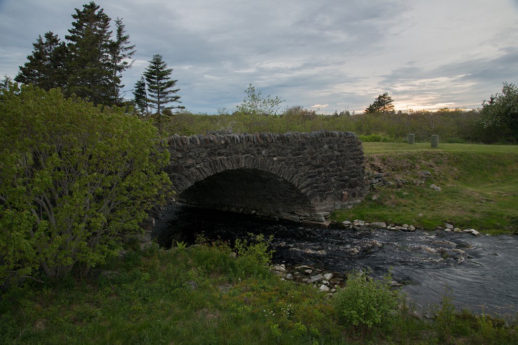 DSC_7376 (Copy) East Pubnico, NS Hipson's Creek Stone Br… Flickr