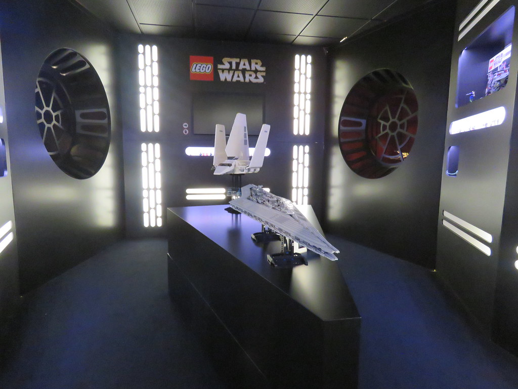 LEGO Idea House Museum Star Wars Room Ambo100 Flickr