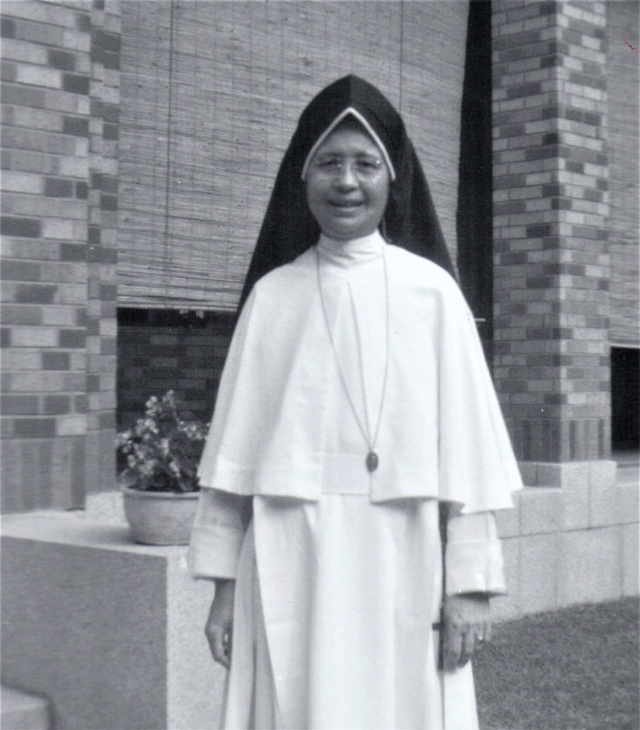 Maryknoll Missionary Sister of St. Dominic 1960's PatricksMercy Flickr