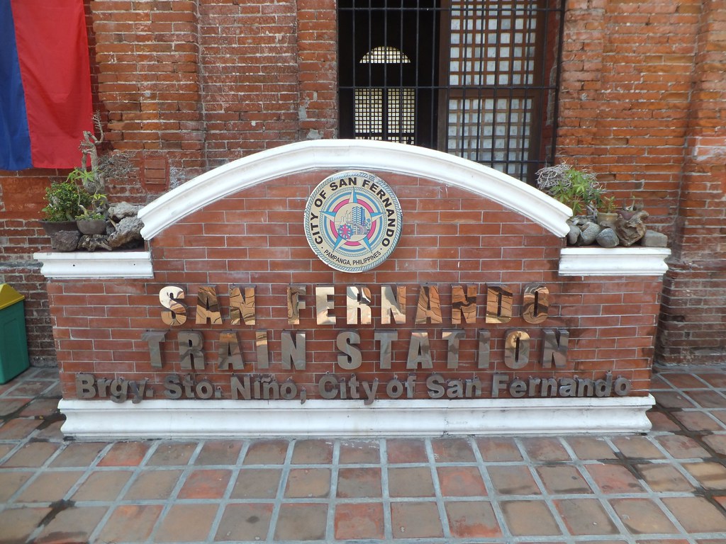 170617a San Fernando Train Station,outside 011 1 of 5 out… Flickr