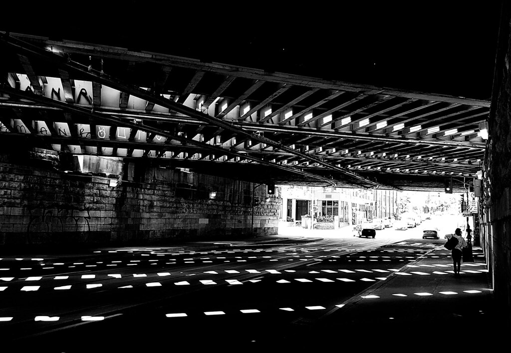 Queen and Dufferin Bridge Toronto Walking under the Quee… Flickr