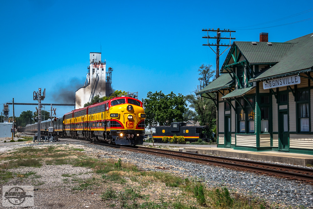 Eastbound KCS Business Passenger Train at Higginsville, MO… Flickr