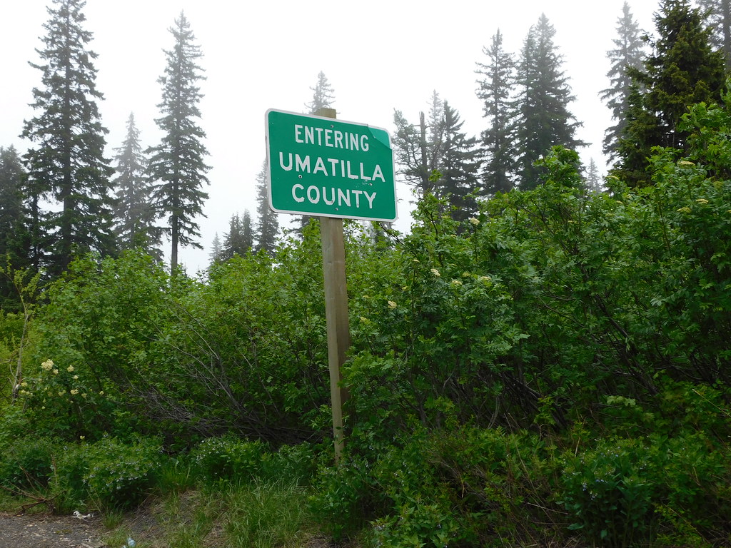 Umatilla County Line OR Hwy 204 near Tollgate, Oregon The … Flickr