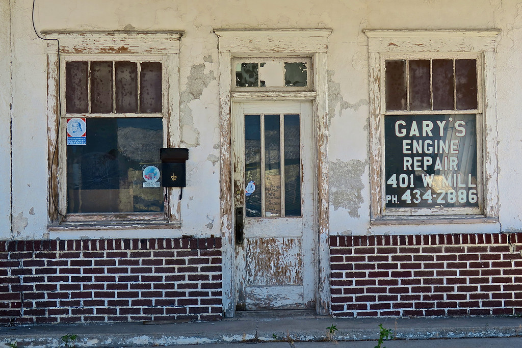 Gary's Engine Repair, Plainville, KS Gary's Engine Repair,… Flickr