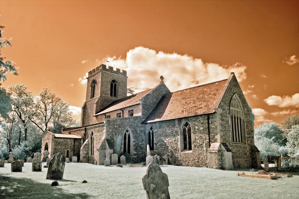 Church of the Holy Cross, Yelling, Cambridgeshire Infrared… Flickr