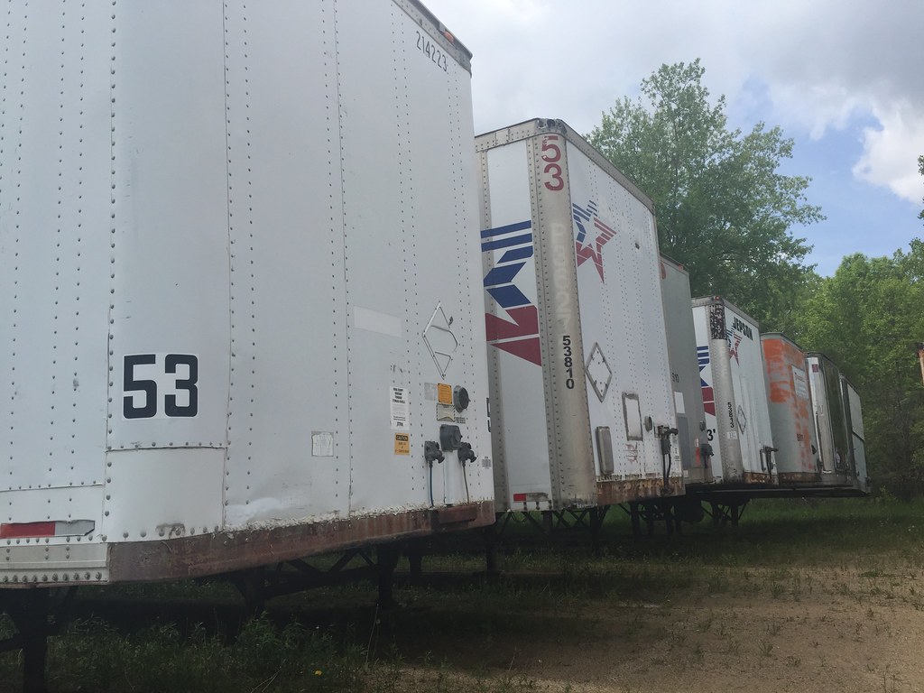 Trailers Clintonville, WI m01229 Flickr