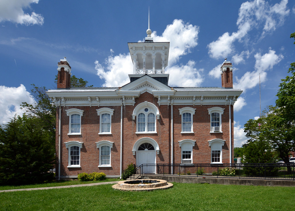 Coffee County Courthouse (former) Manchester, Tennessee 18… Flickr