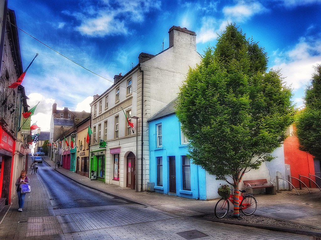 Castle Street tree Castlebar, Ireland 03 June 2017 . .… Flickr