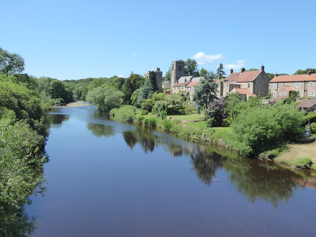 West Tanfield and the River Ure, North Yorkshire Nigel Turner Flickr