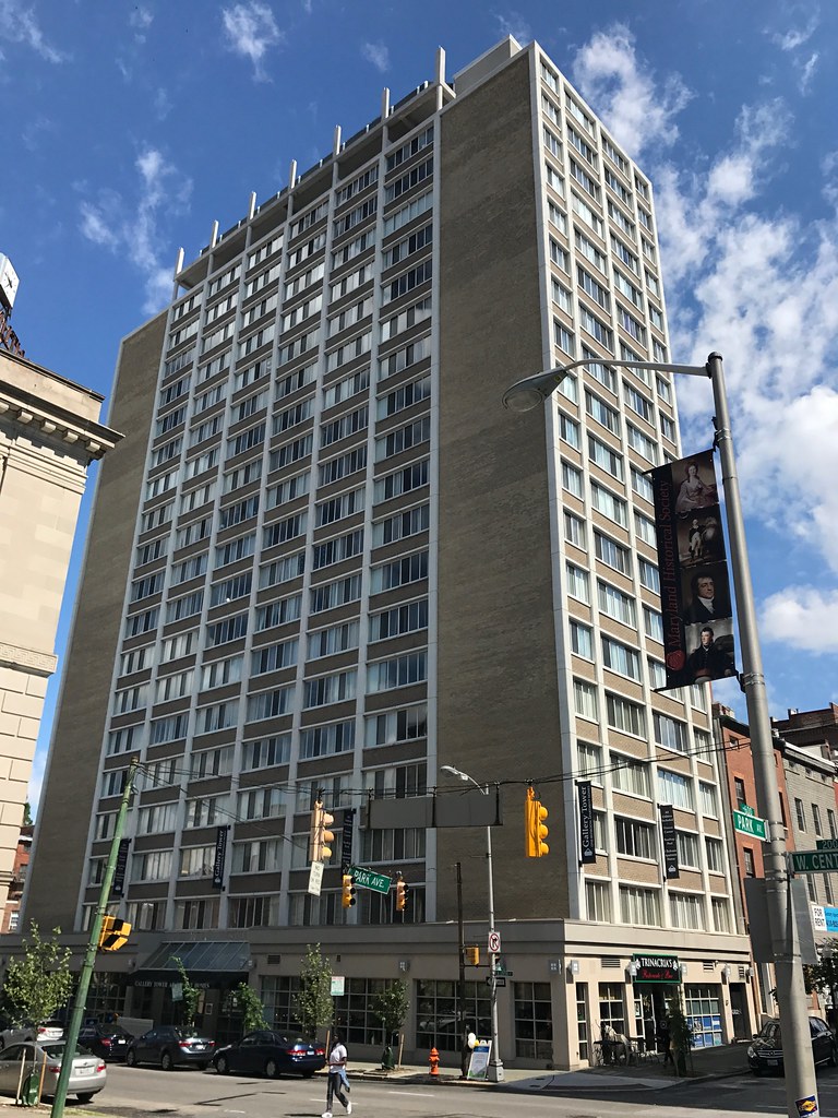 Wheeler Park/Gallery Tower Apartment Homes (1964), 111 W. … Flickr